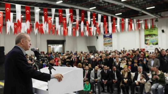 Cumhurbaşkanı Erdoğan Elazığ'da depremzedelerle iftarda buluştu