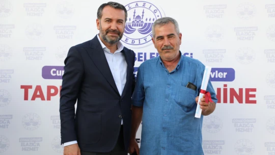 Cumhuriyet Mahallesi Sarı ve Beyaz Evlerde Tapu Sevinci