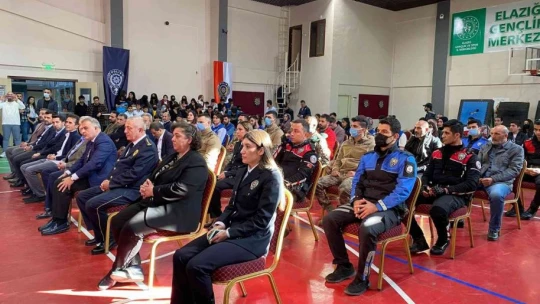 Dart turnuvası Polis Haftası için düzenlendi