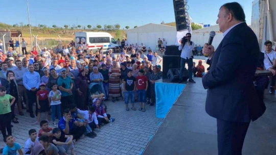 DATÜB Genel Başkanı Kassanov ve beraberindeki heyet, Ahıska Türklerini ziyaret etti