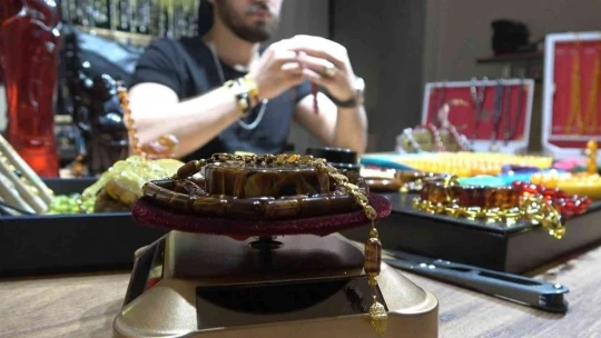Dede mesleğini devam ettirerek 3 atölye açtı, 15 kişiye istihdam sağlıyor