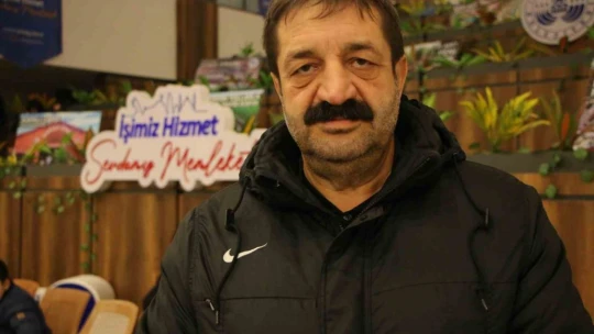 Depremi yaşayan Elazığlılar fuar merkezlerine akın etti