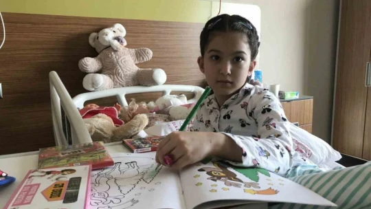 Depremin simge ismi minik Yağmur, 'Artık üşümüyorum aksine terliyorum'