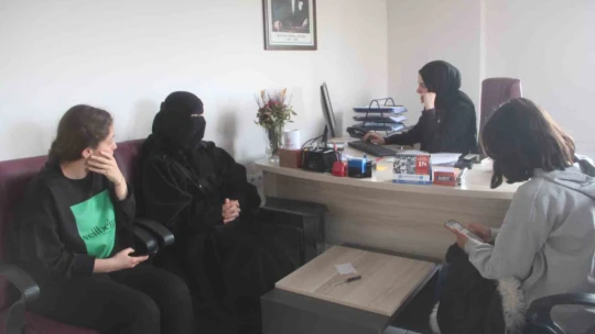 Depremzedeler yurtlarda ağırlanmaya devam ediyor