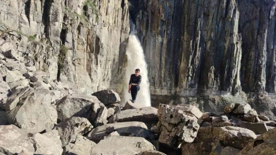 Ekirek Şelalesi heybeti ve güzelliğiyle ilgi odağı oldu