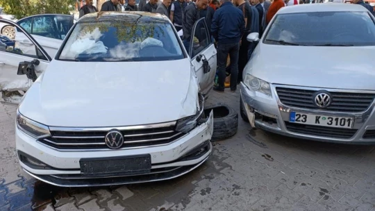 Direksiyon başında kalp krizi geçirdi, 6 araç ve 2 yayaya çarptı