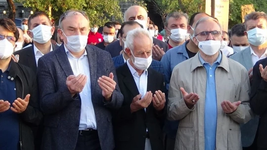Diyarbakır'ın Fethi'nin 1382'inci yılı meşaleli yürüyüşle kutlandı