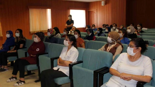 Doç. Dr. Murat Baykara, 'MRG öncesinde sağlık personeli hastadan bilgi almalı'