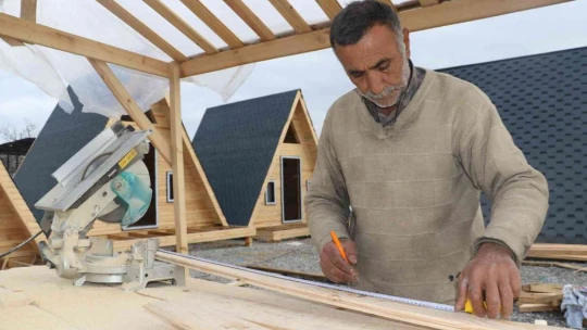 Doğu ve Güneydoğu Anadolu Bölgesinin tek bungalov fabrikasını kurdu, şimdi taleplere yetişemiyor