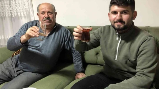 Doktorun tek bir sözü ile 40 yıldır çay ve sigara içmiyor