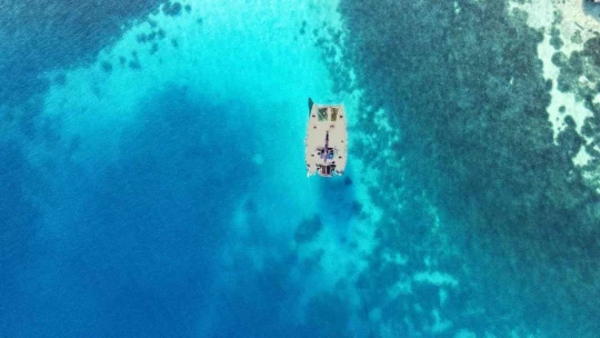 Droncu sınıf öğretmeninin çektiği eşsiz görüntüler hayran bıraktı
