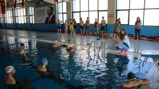Dünya dalış rekortmeni Birgül Erken, Elazığ'da yetenek avına çıktı