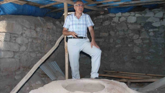 (Düzeltme) Türkiye'de benzeri yok, 700 yıllık metal atölyesi keşfedildi