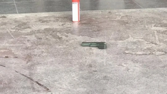 Elazığ'da silahlı kavga: 1'i ağır 3 yaralı Olay Anı Görüntüleri