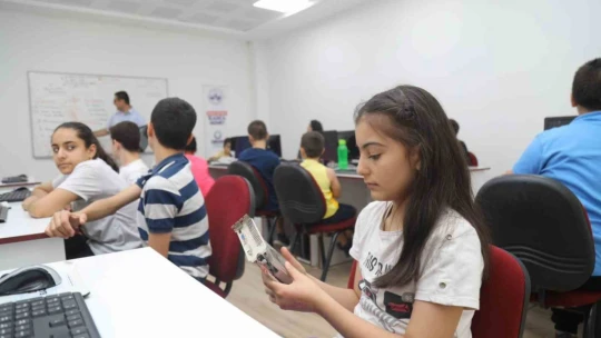 EBEGEM'de yaz kursları devam ediyor
