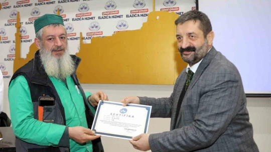 Elazığ Belediyesi pet shop açmak isteyenlere eğitim verdi