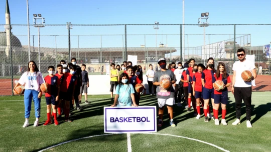 Elazığ Belediyesi Yaz Spor Okulları Açıldı