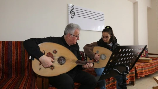 Elazığ Belediyesinden çocuk ve gençlere müzik eğitimi