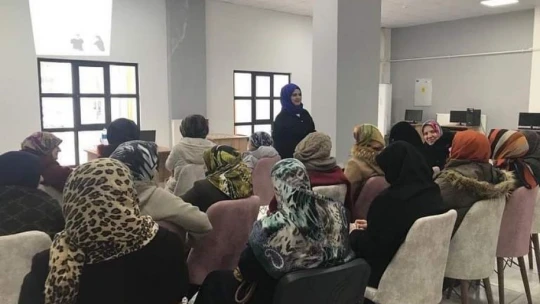 Elazığ'da 'ailede çocukla iletişim' semineri düzenlendi