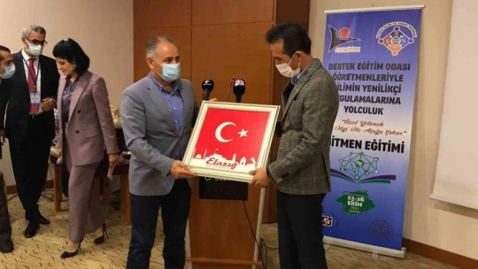 Elazığ'da 'Bilim ve Toplum Yenilikçi Eğitim Uygulamaları' programı düzenlendi