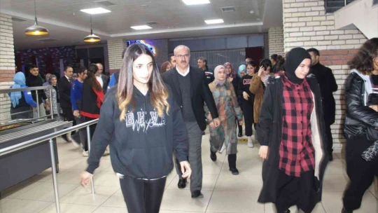 Elazığ'da 'Çök, kapan, tutun' tatbikatı yapıldı