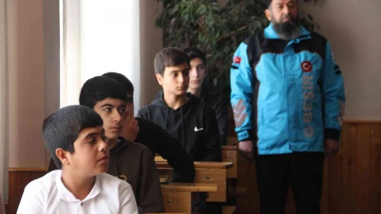 Elazığ'da 'Deprem Anı, Çök Kapan Tutun ve Tahliye' tatbikatı yapıldı