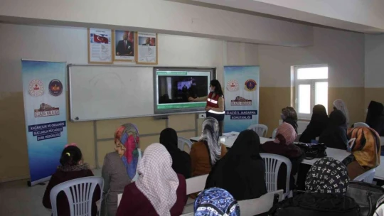 Elazığ'da en iyi narkotik polisi anne projesi