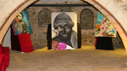 Elazığ'da 'Kadın temalı' resim sergisi açıldı