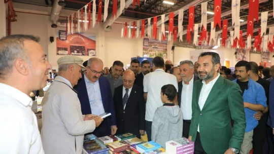 Elazığ'da 'Kitap Fuarı' yoğun katılımla açıldı