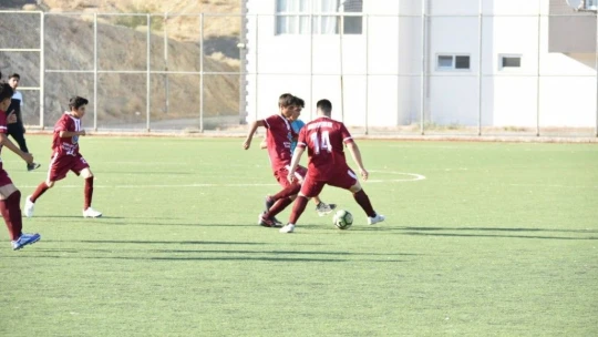 Elazığ'da 'Konteyner Cup' turnuvası başladı