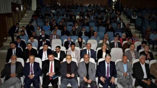 Elazığ'da 'Uluslararası İslam Medeniyetleri Sempozyumu' başladı