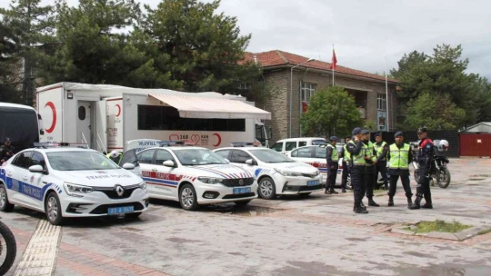 Elazığ'da 'Yayalar için 5 adımda güvenli trafik uygulaması' gerçekleştirildi