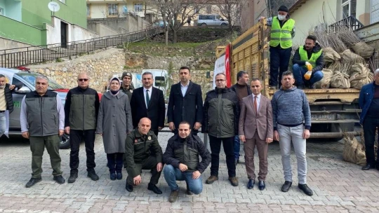 Elazığ'da 10 bin fidan dağıtıldı