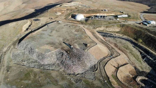 Elazığ'da 130 bin ton çöp, 11 bin haneye elektrik olarak geri döndü