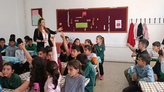 Elazığ'da 135 öğrenciye gıda güvenirliği eğitimi verildi