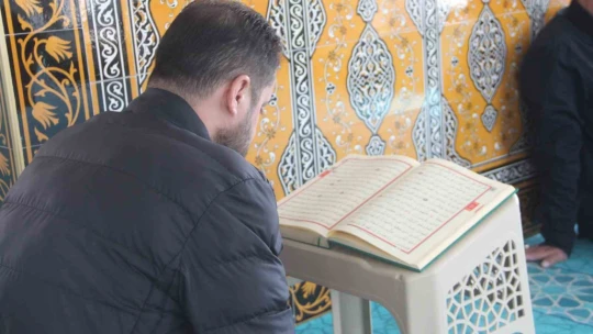 Elazığ'da 14 asırlık mukabele geleneğini genç hafızlar sürdürüyor