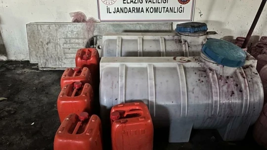 Elazığ'da 2 ton 600 litre kaçak şarap ele geçirildi