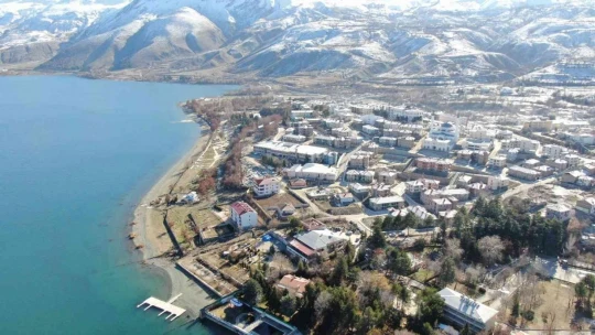 Sivrice'de 208 depremzede evlerine kavuştu