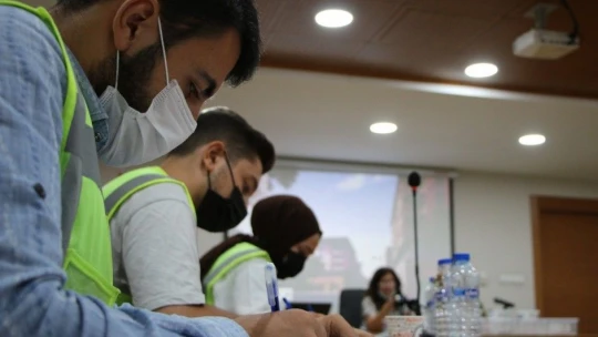 Elazığ'da 285 depremzede daha çekilen kura ile evlerine kavuştu