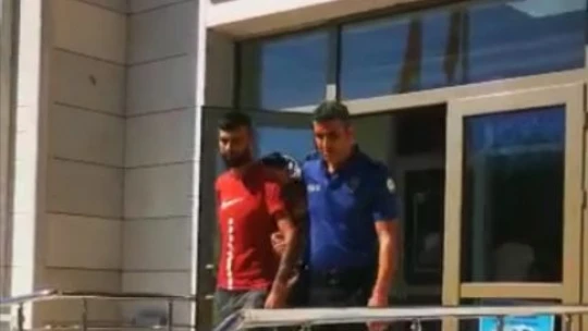 Elazığ'da 43 suç kaydı bulunan 3 şüpheli tutuklandı