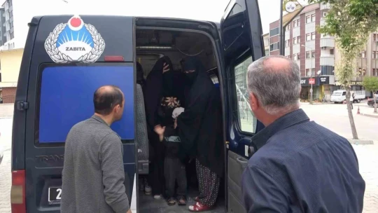 Elazığ'da 6 ayda yakalanan dilencilere 336 bin lira ceza kesildi