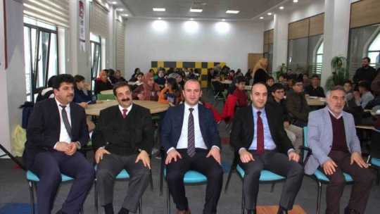 Elazığ'da 65 öğrenci 'Gençliğe Değer' kampında buluştu