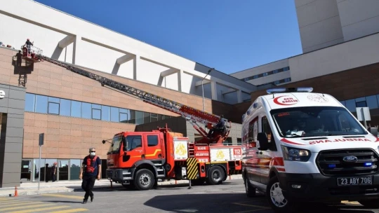Elazığ'da 6.8'lik deprem tatbikatı gerçeğini aratmadı