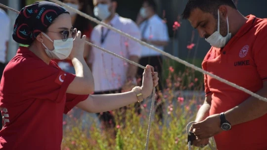 Elazığ'da 6.8'lik deprem tatbikatı gerçeğini aratmadı