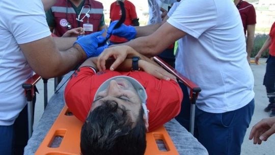 Elazığ'da 6.8'lik deprem tatbikatı gerçeğini aratmadı