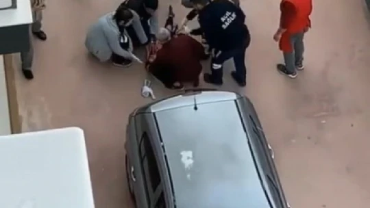 Elazığ'da 7. kattan düşen çocuk, hayata tutunamadı