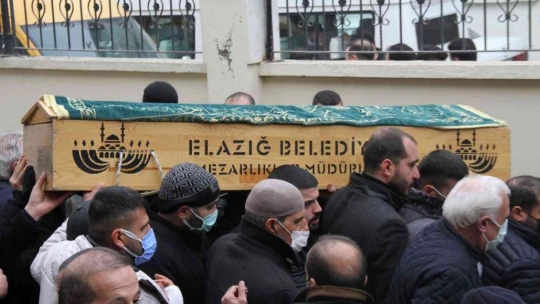 Elazığ'da ağabey ve kardeş 2 saat arayla hayatını kaybetti