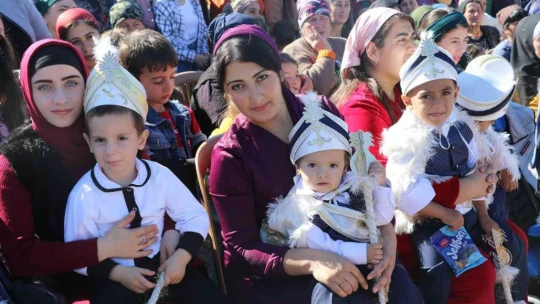 Elazığ'da Ahıska Türkü çocuklar için toplu sünnet töreni düzenlendi
