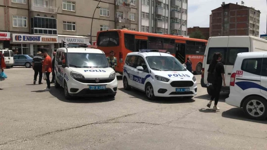 Elazığ'da bıçaklı kavga: 2 yaralı