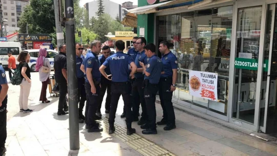 Elazığ'da bıçaklı kavga: 2 yaralı